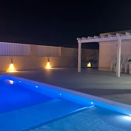 Con Piscina Lajares Ojo Del Calderon *