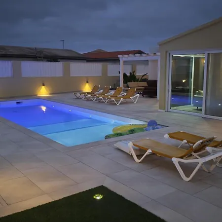 Con Piscina Ojo Del Calderon Villa