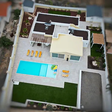 Con Piscina Lajares Ojo Del Calderon Βίλα La Oliva