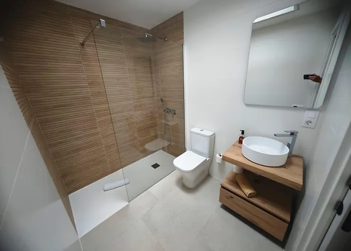 Con Piscina Ojo Del Calderon