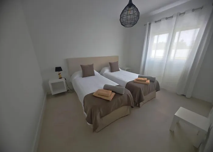 Villa Con Piscina Ojo Del Calderon