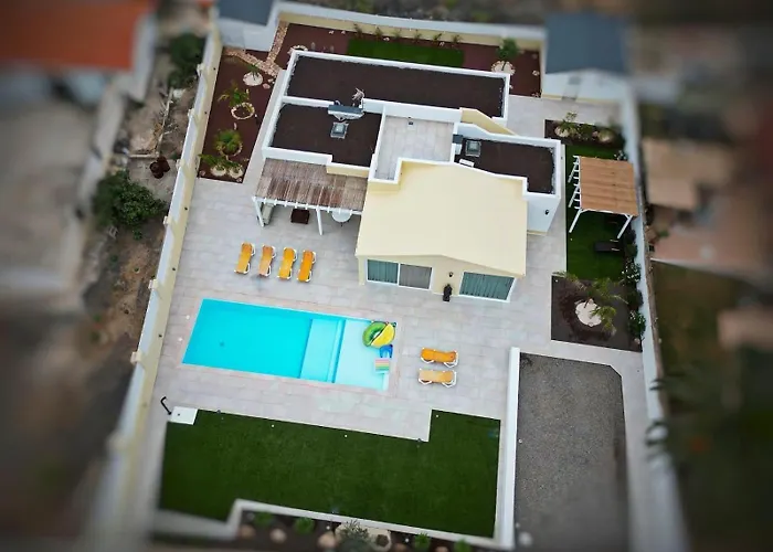 Con Piscina Ojo Del Calderon Villa Lajares