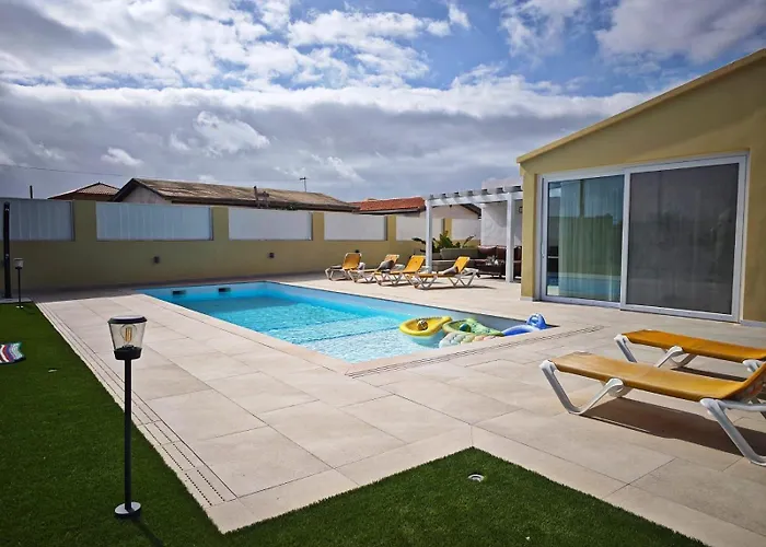 Con Piscina Ojo Del Calderon Lajares