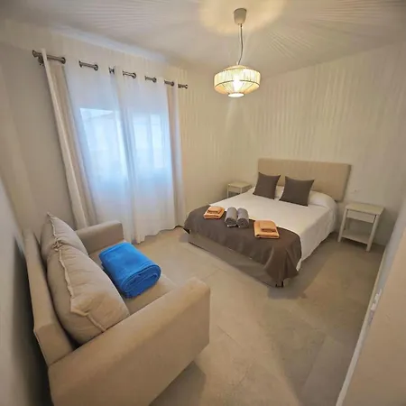 Con Piscina Ojo Del Calderon Villa Lajares